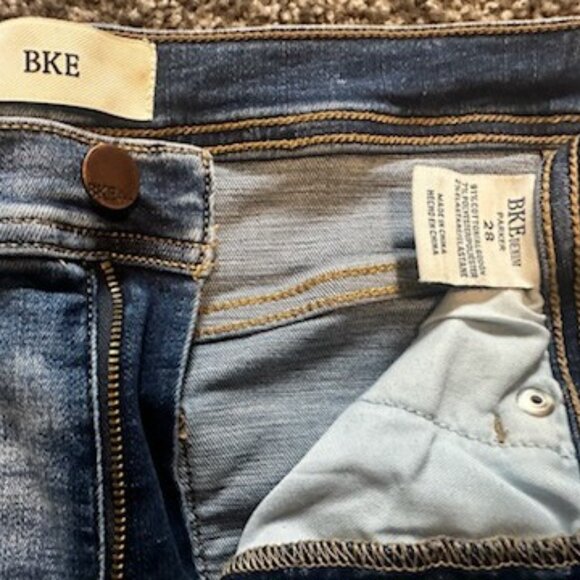 BKE Parker Shorts - Picture 4 of 4